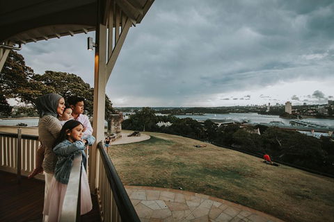 Private Tour: Personal Travel Photographer Tour In Melbourne - Sydneys Hotel 5