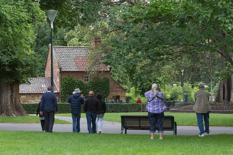 Small-Group Melbourne Sightseeing Tour - Sydneys Hotel 1