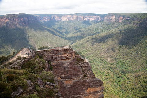 Small-Group Blue Mountains Tour With Bush Walks And Featherdale Wildlife Park - Sydneys Hotel 2