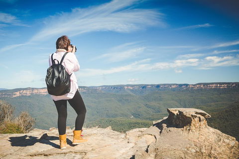 Small-Group Blue Mountains Tour With Bush Walks And Featherdale Wildlife Park - Sydneys Hotel 3