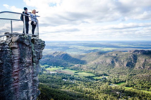 Great Ocean Road Grampians 3 Day National Park Tour Melbourne Roundtrip - Sydneys Hotel 1
