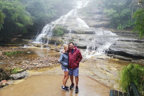 Blue Mountains Day Trip From Sydney With Amazing Lookouts (Private Tour) - Sydneys Hotel 0