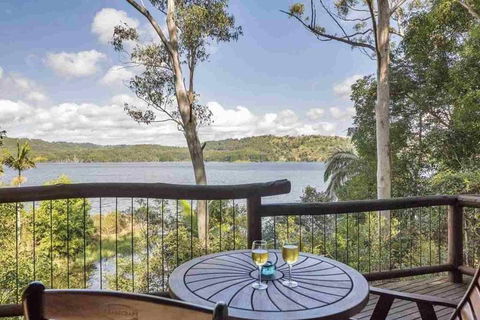 Sunshine Coast Private Scenic Guided Tour Inc. 2-Course Gourmet Lunch - Sydneys Hotel 0