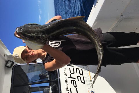 1/2 Day 5 Hour Offshore Fishing Charter - Sydneys Hotel 3