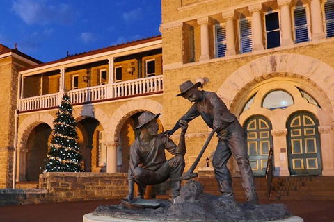 The Perth Mint: Guided Heritage Tour And Gold Pour - Sydneys Hotel 3