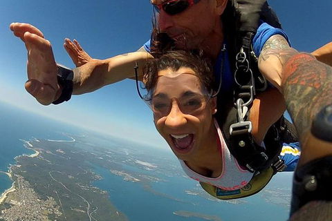 Skydive Sydney-Newcastle Up To 15,000ft Tandem Skydive - Sydneys Hotel 3